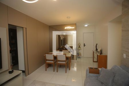 Sala de apartamento à venda com 3 quartos, 120m² em Caiçaras, Belo Horizonte