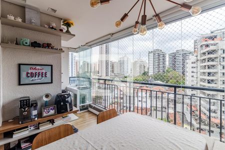 Varanda de apartamento à venda com 3 quartos, 68m² em Vila Anglo Brasileira, São Paulo