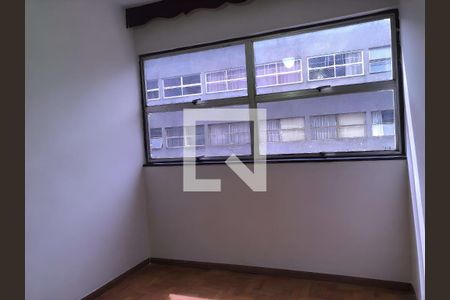 Quarto de apartamento à venda com 3 quartos, 70m² em Carlos Prates, Belo Horizonte