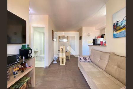 Sala de apartamento para alugar com 2 quartos, 50m² em Quintino, Rio de Janeiro