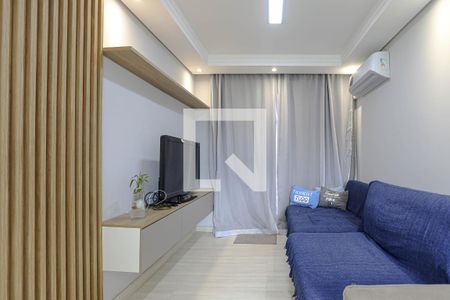 Sala de casa de condomínio para alugar com 2 quartos, 64m² em Conjunto Residencial Nova Bertioga, Mogi das Cruzes