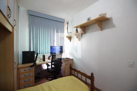 Quarto 1 de apartamento para alugar com 2 quartos, 63m² em Taquara, Rio de Janeiro