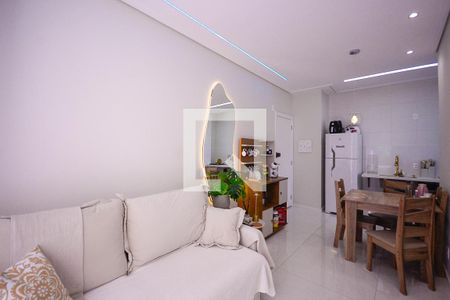 Sala/Cozinha  de apartamento à venda com 2 quartos, 47m² em Vila Água Funda, São Paulo
