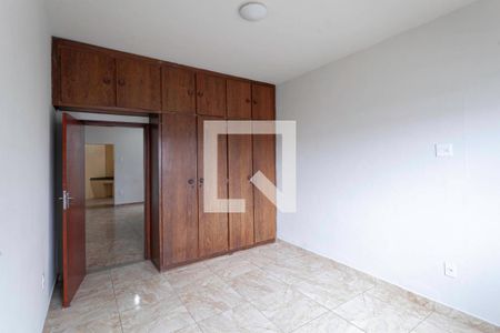 Quarto 2 de casa para alugar com 4 quartos, 460m² em Glória, Belo Horizonte