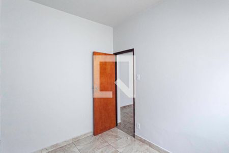 Quarto 1 de casa para alugar com 4 quartos, 460m² em Glória, Belo Horizonte