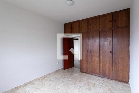 Quarto 2 de casa para alugar com 4 quartos, 460m² em Glória, Belo Horizonte