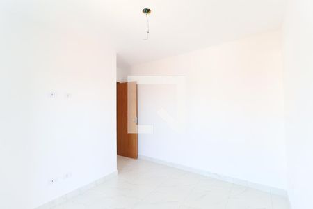 Quarto 1 de apartamento para alugar com 2 quartos, 45m² em Vila Mazzei, São Paulo