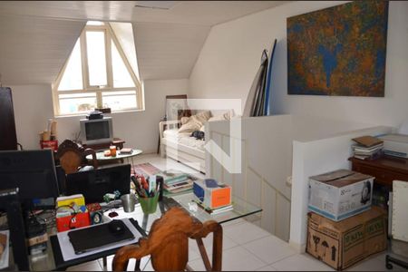 Sala 2 de casa de condomínio para alugar com 2 quartos, 99m² em Tristeza, Porto Alegre