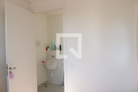 Quarto 1 de apartamento para alugar com 2 quartos, 36m² em Parque Industrial Tomas Edson, São Paulo