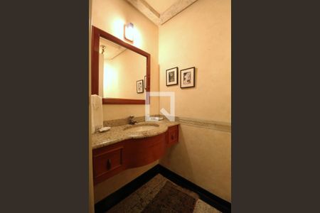 Lavabo de apartamento à venda com 3 quartos, 187m² em Indianópolis, São Paulo