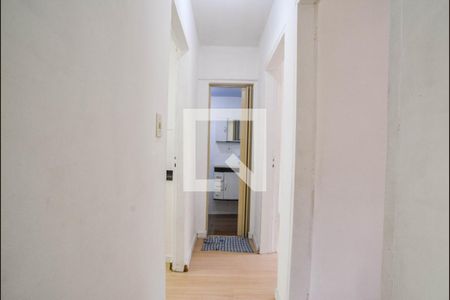 Corredor de apartamento para alugar com 2 quartos, 52m² em Jardim Alzira Franco, Santo André