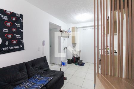 Sala de apartamento para alugar com 2 quartos, 34m² em Vila Carmosina, São Paulo