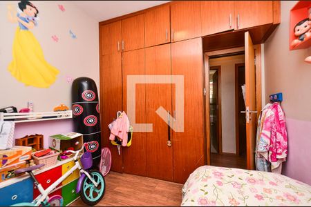 Quarto 1 de apartamento para alugar com 3 quartos, 75m² em Cruzeiro, Belo Horizonte