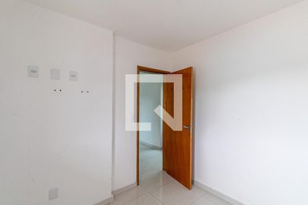 Quarto 1 de apartamento à venda com 2 quartos, 40m² em Parque Guarani, São Paulo