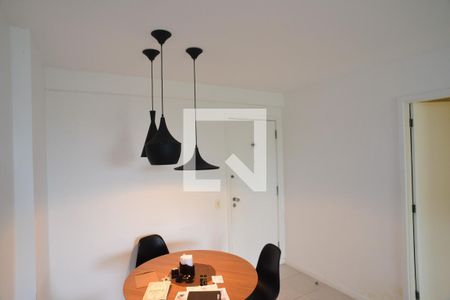 Sala de apartamento à venda com 1 quarto, 60m² em Barra da Tijuca, Rio de Janeiro
