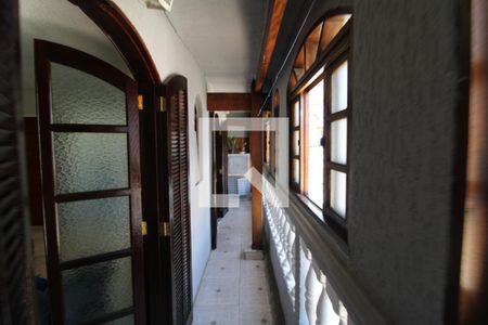 Sala - Corredor de casa à venda com 4 quartos, 220m² em Vila Santa Maria, São Paulo