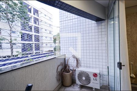 Varanda Sala de apartamento à venda com 2 quartos, 79m² em Sagrada Família, Belo Horizonte