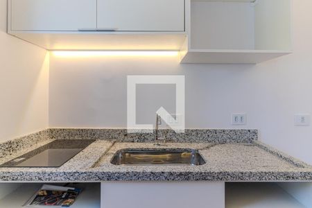 Sala/Cozinha de apartamento para alugar com 1 quarto, 40m² em República, São Paulo