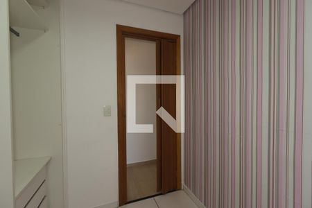 Quarto de apartamento para alugar com 2 quartos, 50m² em Jardim Ocara, Santo André