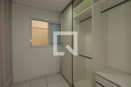 Quarto de apartamento para alugar com 2 quartos, 50m² em Jardim Ocara, Santo André