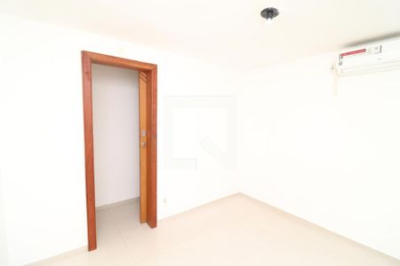 Quarto 1 de apartamento para alugar com 2 quartos, 70m² em Ilha do Governador, Rio de Janeiro