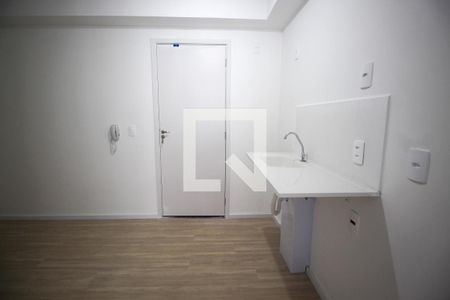Sala/Cozinha de apartamento para alugar com 2 quartos, 36m² em Vila Plana, São Paulo
