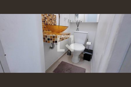 Lavabo de casa de condomínio para alugar com 2 quartos, 80m² em Campo da Venda, Itaquaquecetuba