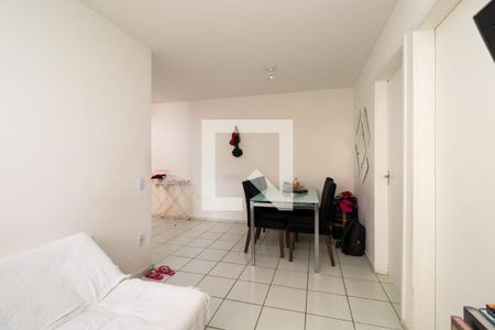 Sala de apartamento para alugar com 2 quartos, 49m² em Parque São Lourenço, São Paulo