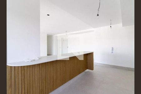 Apartamento à venda com 3 quartos, 140m² em Cambuí, Campinas