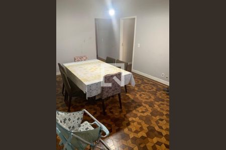 Casa à venda com 5 quartos, 317m² em Vila Carrão, São Paulo