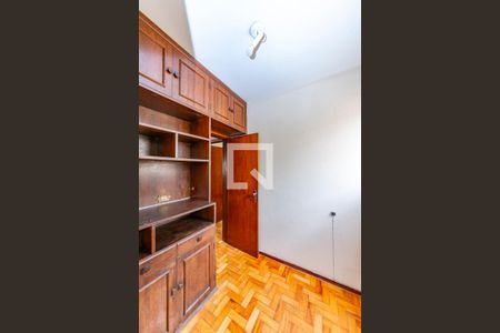 Escritório de apartamento para alugar com 2 quartos, 84m² em Padre Eustáquio, Belo Horizonte