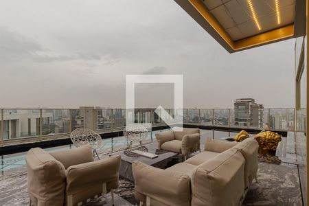 Piscina de apartamento à venda com 1 quarto, 30m² em Indianópolis, São Paulo