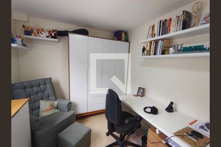 Quarto 2 de apartamento para alugar com 2 quartos, 45m² em Taquara, Rio de Janeiro