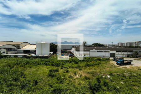 Vista Quarto 1 de apartamento para alugar com 2 quartos, 45m² em Gardênia Azul, Rio de Janeiro