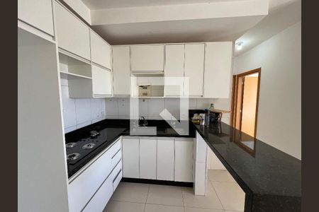 Sala/Cozinha de apartamento para alugar com 2 quartos, 47m² em Qn 404, Brasília