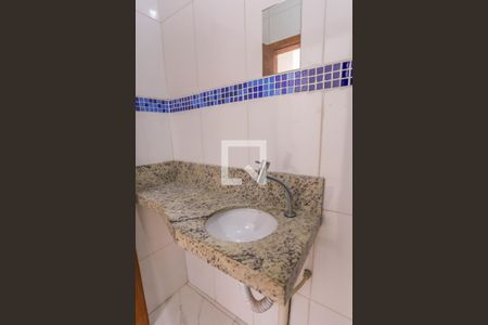 Banheiro Social de apartamento para alugar com 1 quarto, 26m² em Piraporinha, Diadema