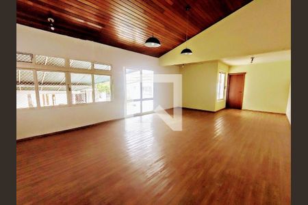 Casa à venda com 3 quartos, 395m² em Vila Cruzeiro, São Paulo