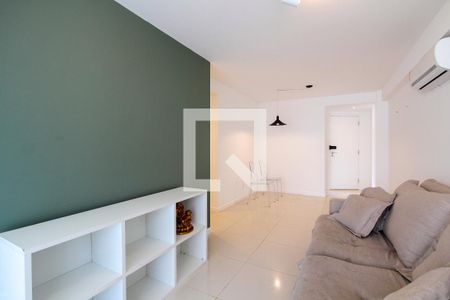 Sala de apartamento à venda com 3 quartos, 82m² em Barra da Tijuca, Rio de Janeiro