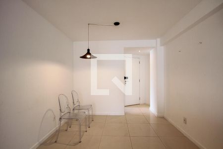 Sala de apartamento à venda com 3 quartos, 82m² em Barra da Tijuca, Rio de Janeiro