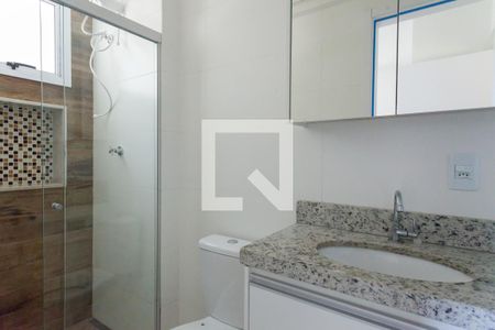 Banheiro da Suíte de kitnet/studio para alugar com 1 quarto, 30m² em Buritis, Belo Horizonte
