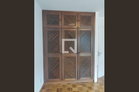 Suíte de apartamento para alugar com 1 quarto, 116m² em Sumaré, São Paulo