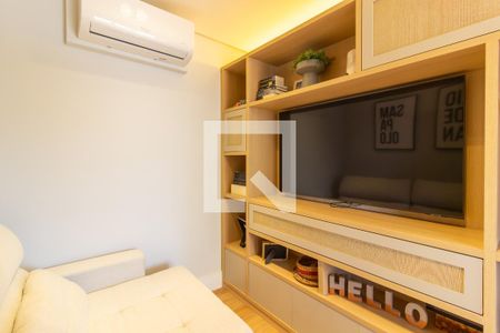 Sala de TV de apartamento para alugar com 3 quartos, 110m² em Pinheiros, São Paulo