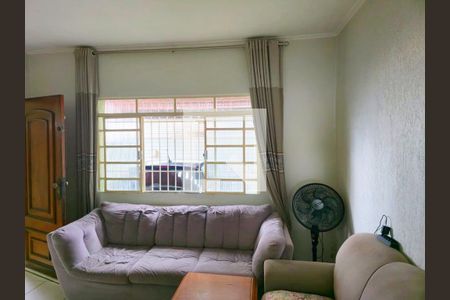 Sala  de casa à venda com 3 quartos, 180m² em Macedo, Guarulhos