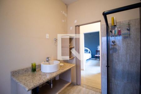 Banheiro da Suíte  de casa de condomínio para alugar com 3 quartos, 200m² em Jardim Clarice I, Votorantim