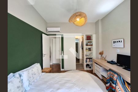 Suíte de apartamento à venda com 2 quartos, 72m² em Laranjeiras, Rio de Janeiro