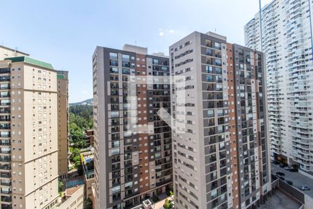 Vista da Sala de apartamento à venda com 3 quartos, 110m² em Alphaville Empresarial, Barueri