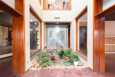 Sala de casa à venda com 4 quartos, 630m² em Jardim do Lago, Canoas