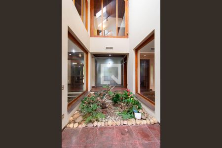 Sala de casa à venda com 4 quartos, 630m² em Jardim do Lago, Canoas