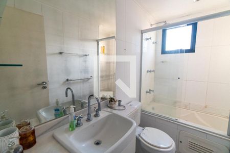 Banheiro da Suíte de apartamento à venda com 3 quartos, 113m² em Bosque da Saúde, São Paulo