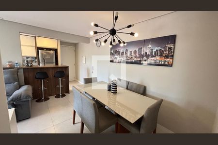 Sala de apartamento à venda com 2 quartos, 59m² em Vila Sao Pedro, Santo André